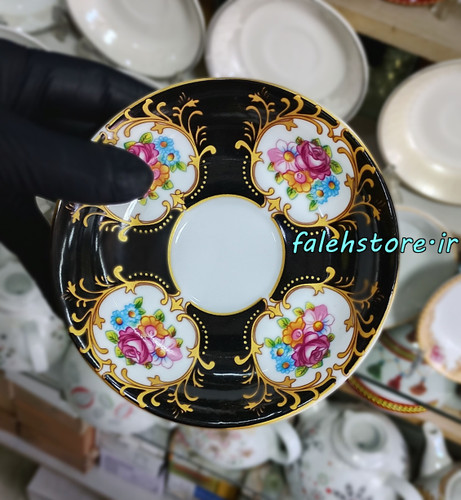 نعلبکی چینی طرح قدیمی مدل میترا مشکی کارگاهی 6 عددی معمولی