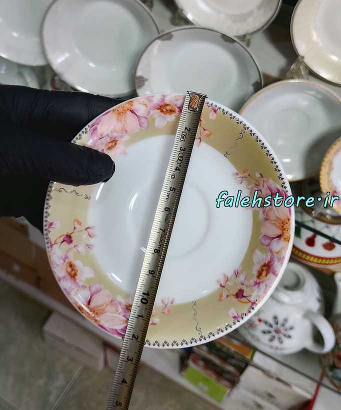 نعلبکی چینی طرح قدیم مدل میخک کرم کارگاهی 6 عددی معمولی