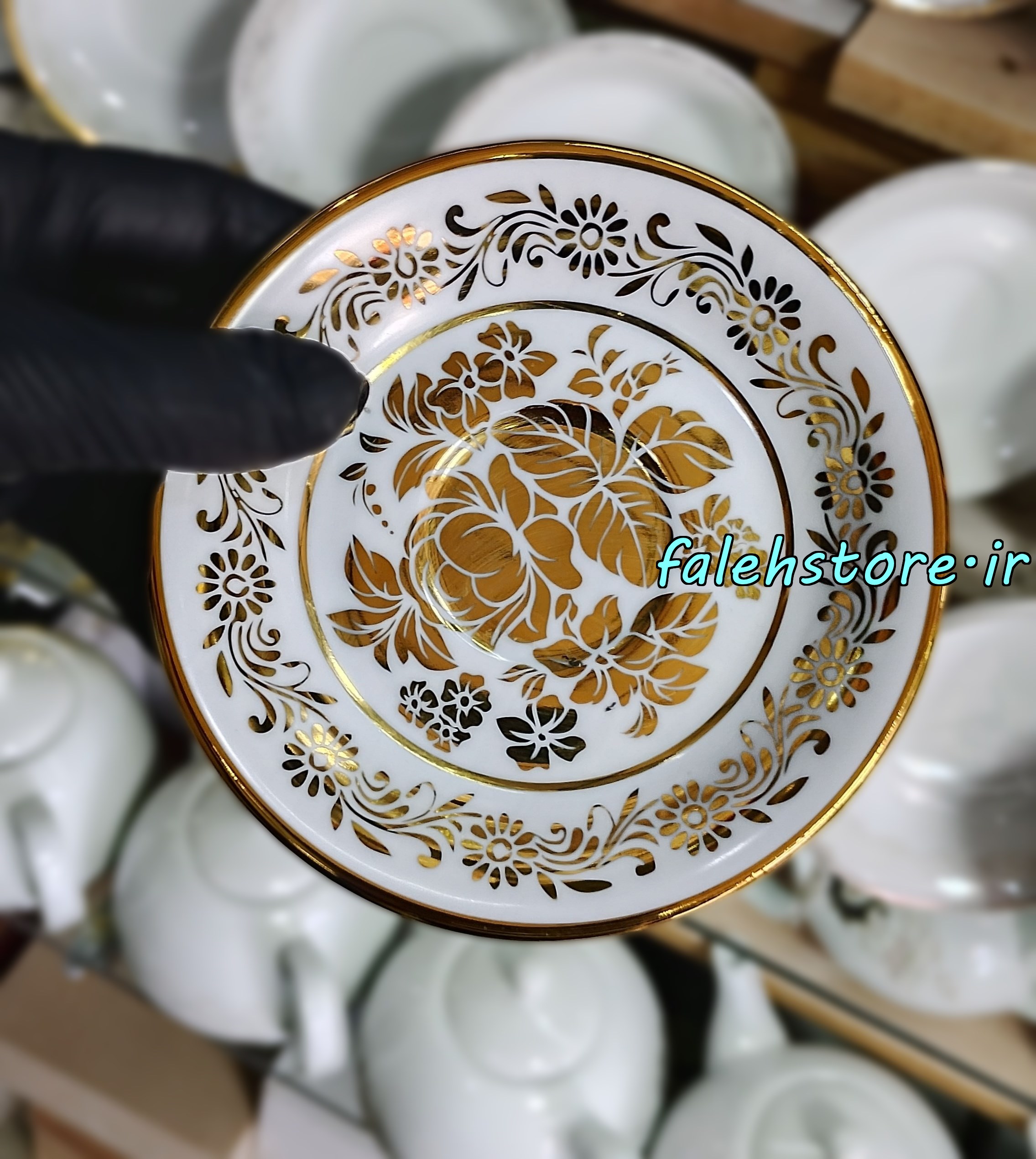 نعلبکی چینی مدل شاخه گل طلایی کارگاهی 6 عددی معمولی