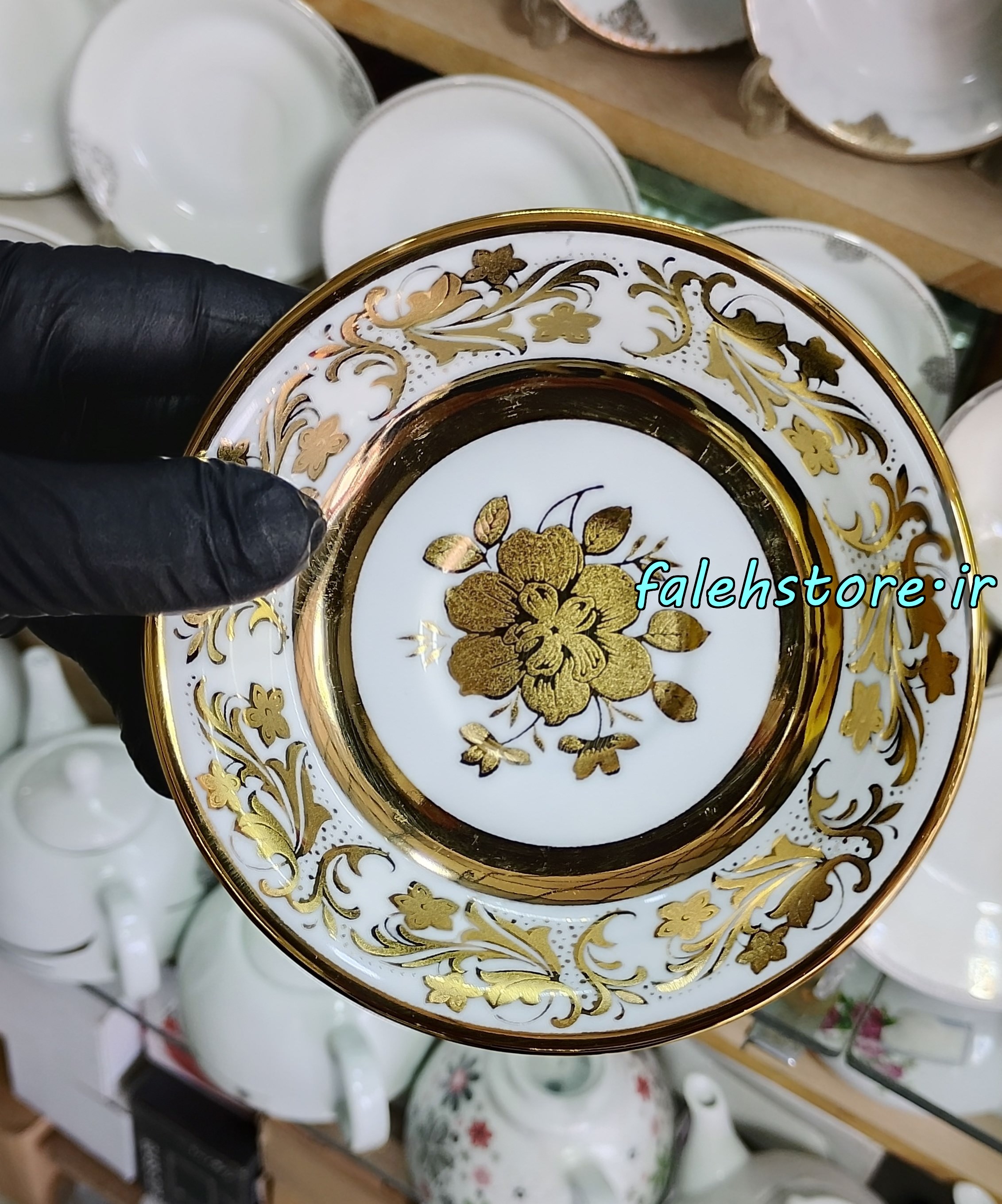 نعلبکی چینی مدل فلاور طلایی کارگاهی 6 عددی معمولی