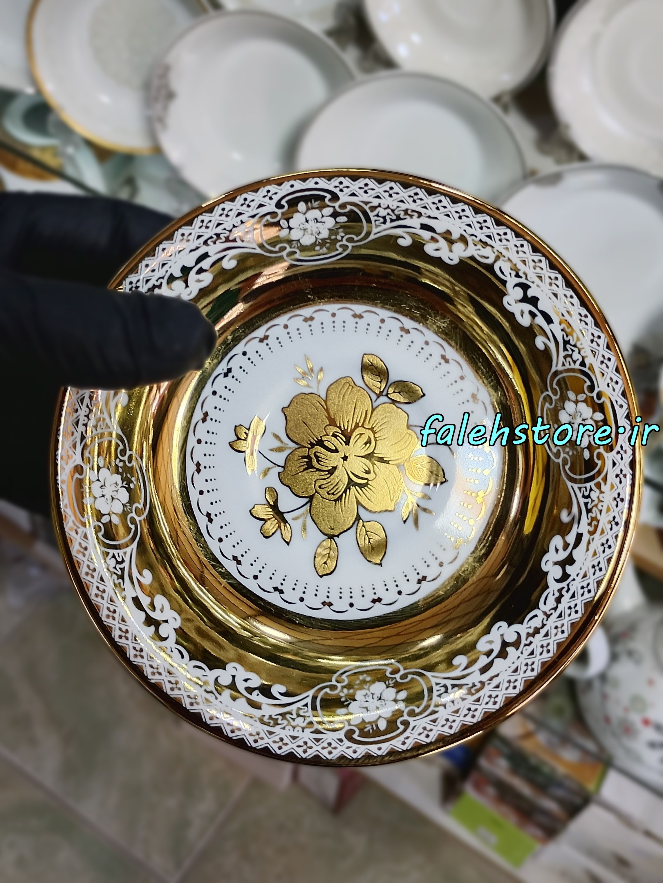 نعلبکی چینی مدل رزا طلایی کارگاهی 6 عددی معمولی