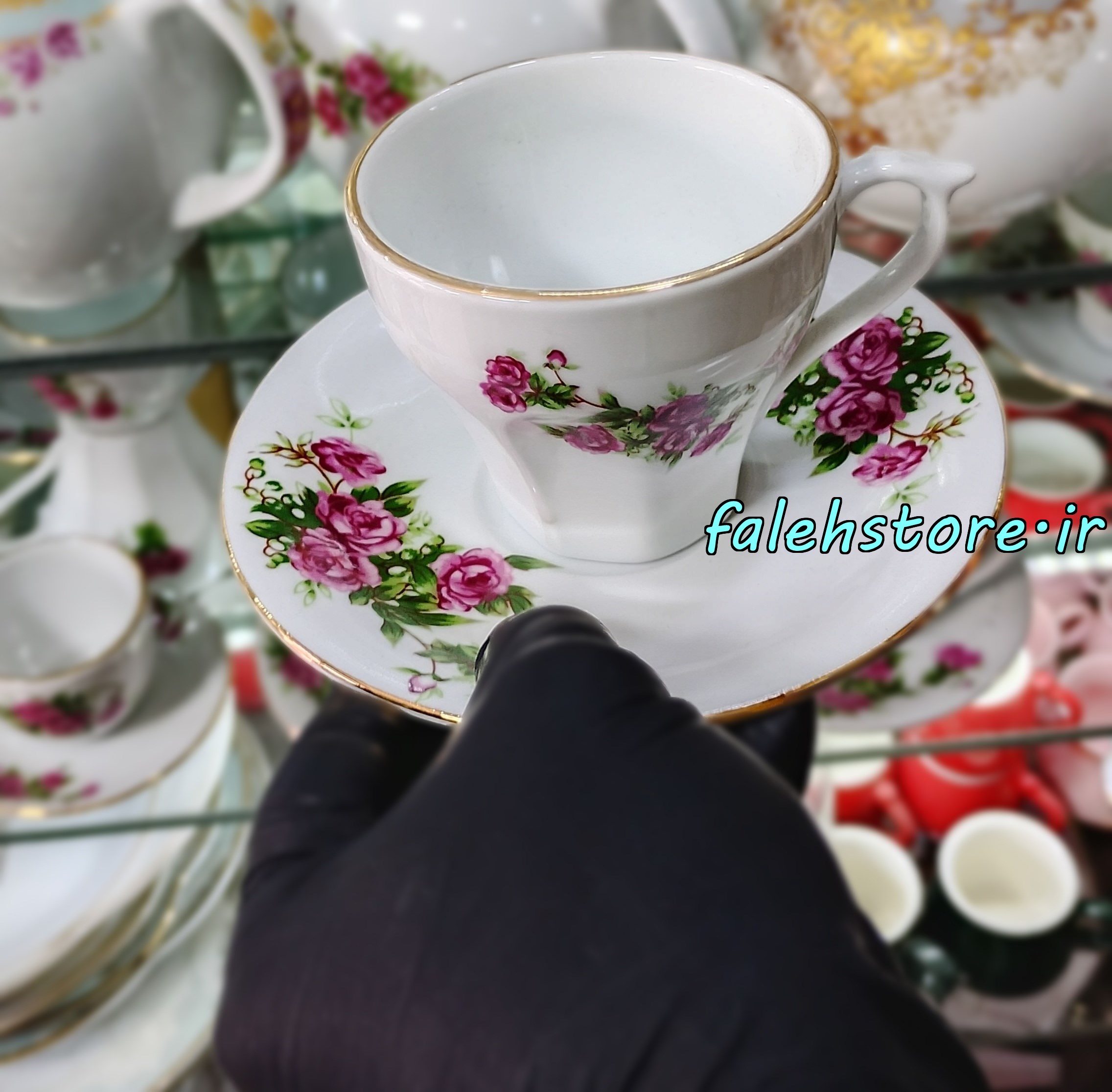 فنجان چای خوری چینی گل سرخی شیپوری کارگاهی 6 عددی