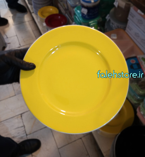 بشقاب چینی گرد پلوخوری زرد ایرانی لاویلوکس 26 سانتی پشت سفید 1 عددی